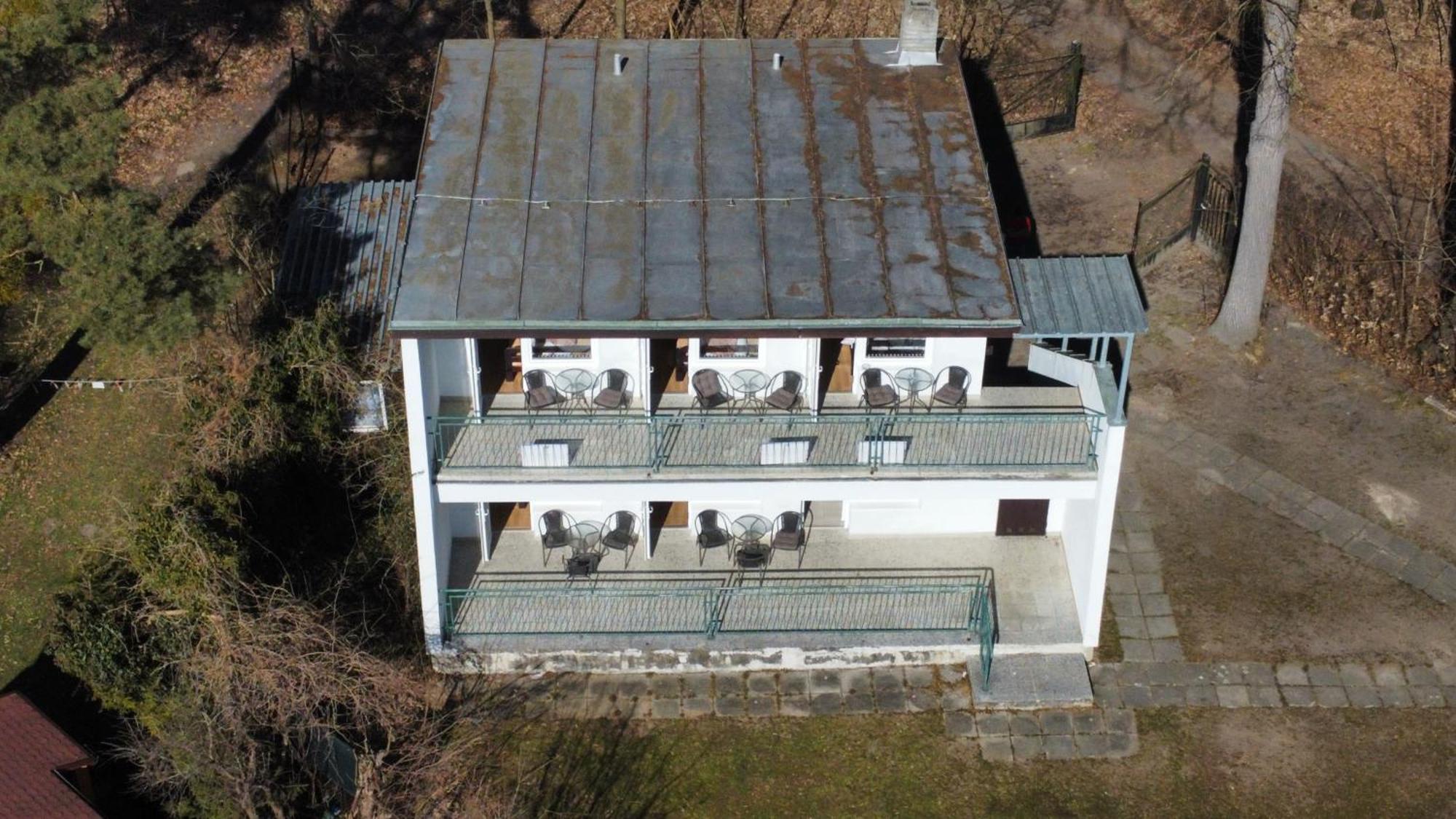Yacht Club Bezdrev Otel Hluboká nad Vltavou Dış mekan fotoğraf